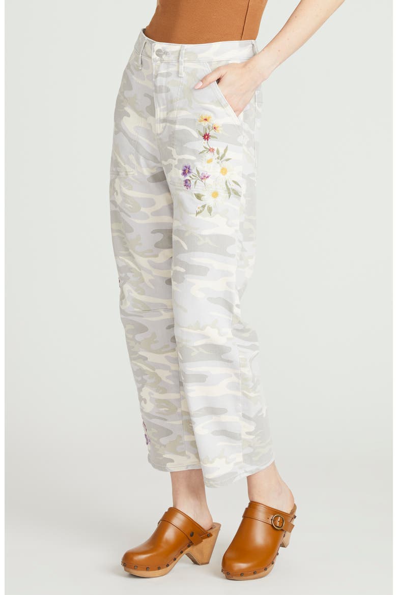 Bri Barrel Leg Cargo Jeans, Alternate, color, LIGHT CAMO