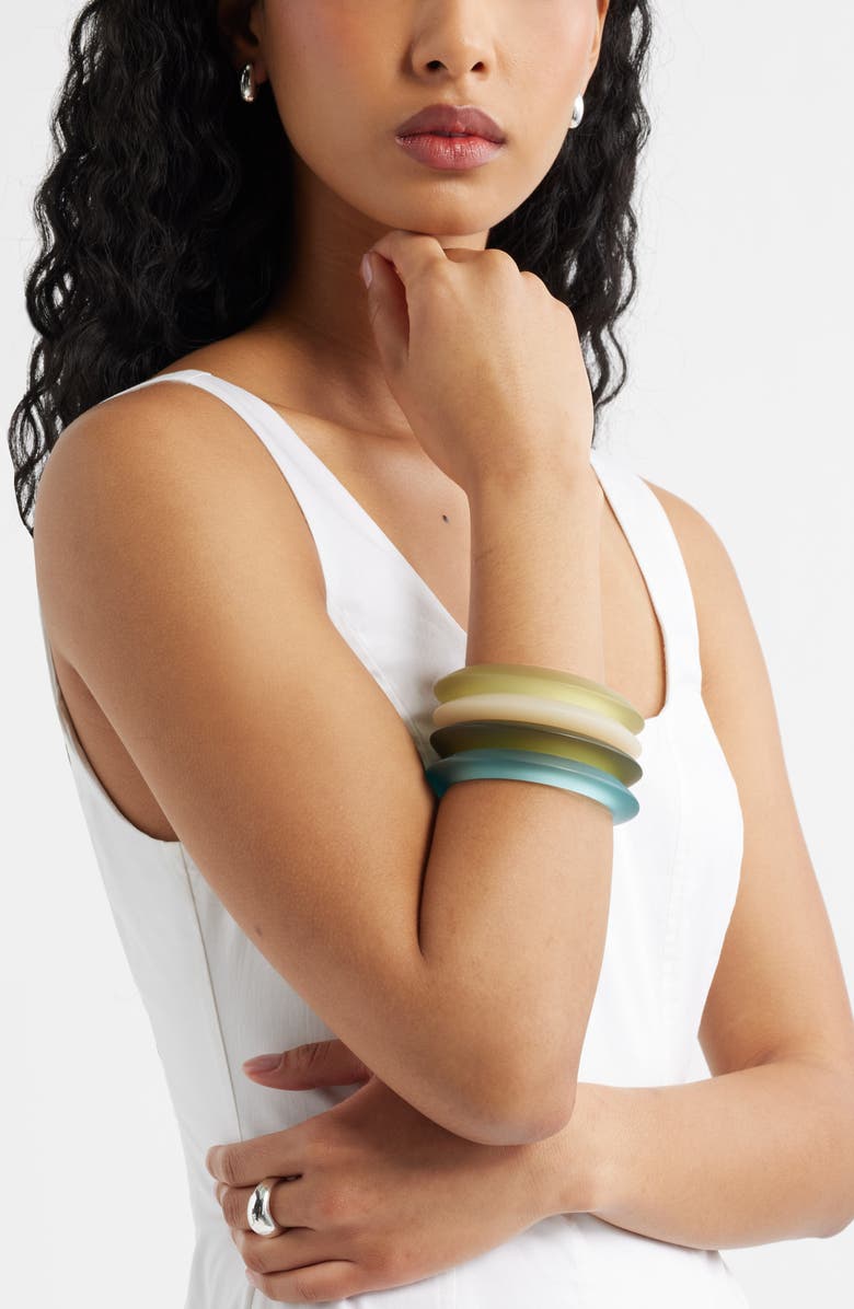 Open Edit Set of 4 Ombré Resin Bangle Bracelets, Alternate, color, Green Ombre