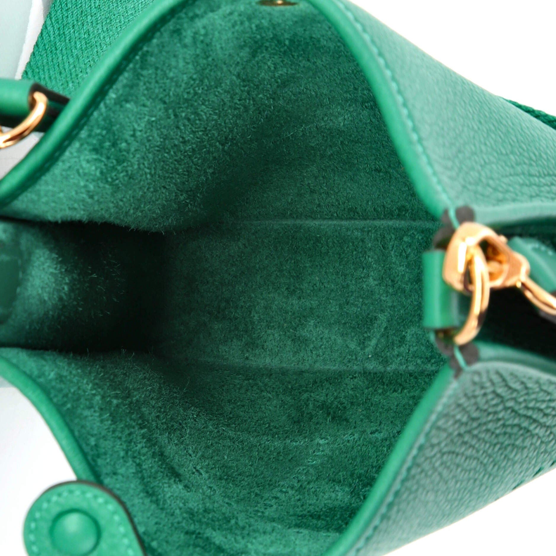 Pre-Owned Hermes Evelyne Bag Gen III Clemence TPM, Alternate, color, Vert Vertigo