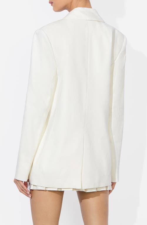 Shop Alice And Olivia Alice + Olivia Billie Fitted Linen Blend Blazer