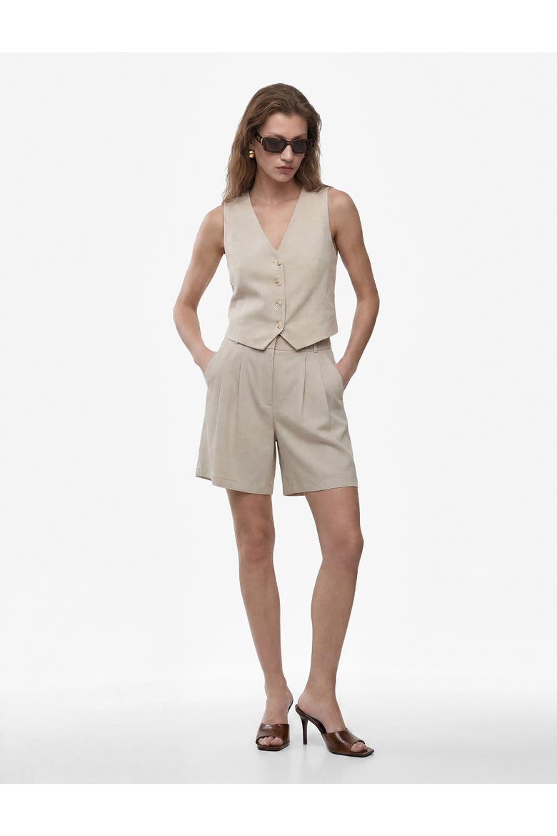 Relax Fit Pleated Linen Bermuda Shorts, Alternate, color, MINK