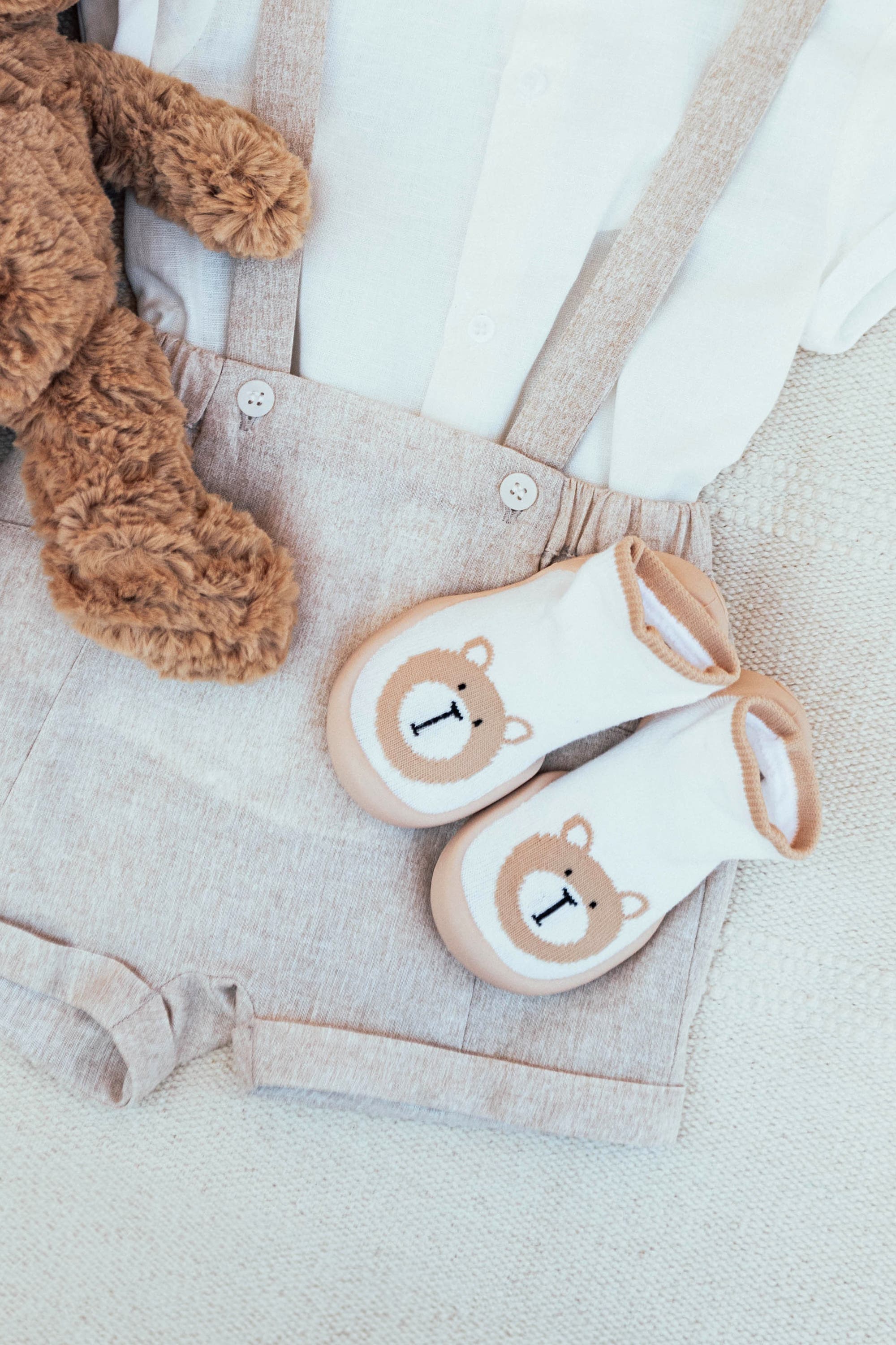 Komuello Toddler Sock Shoes - Mini Bear, Alternate, color, Light Beige