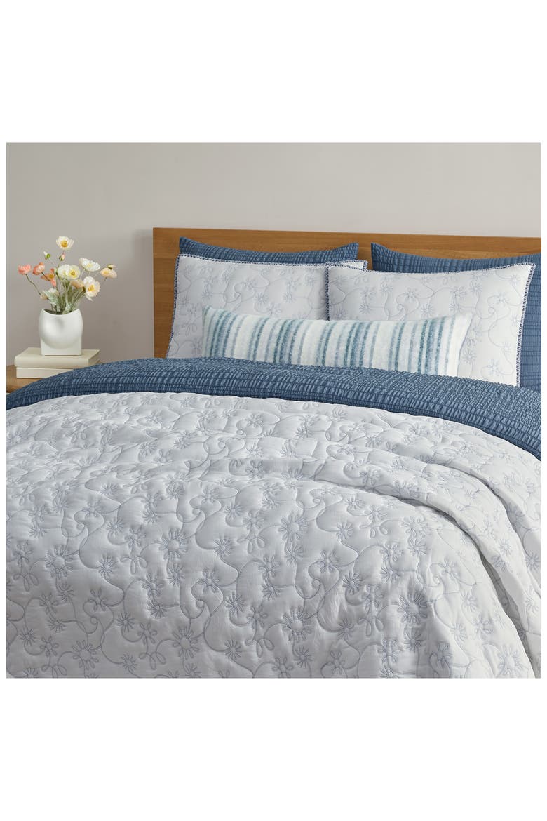 Botanic Embroidered Quilt & Shams Set, Alternate, color, SNOW/ LILAC HINT