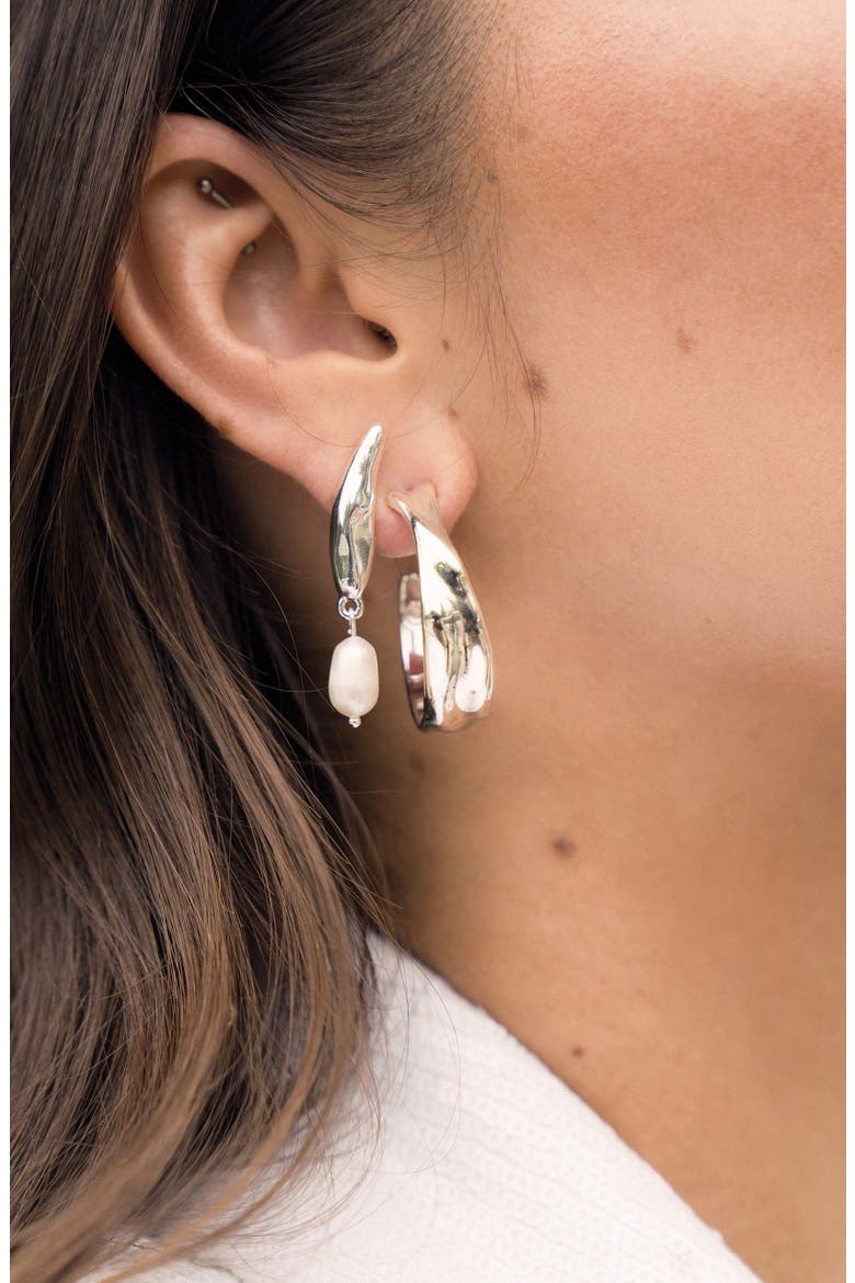 Liquid Elegance Pearl Drop Earrings, Alternate, color, SILVER