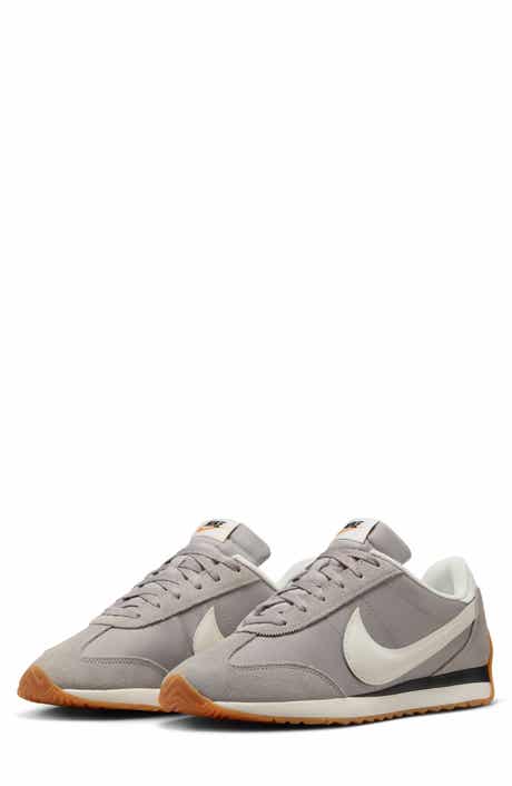Pacific Low Top Sneaker