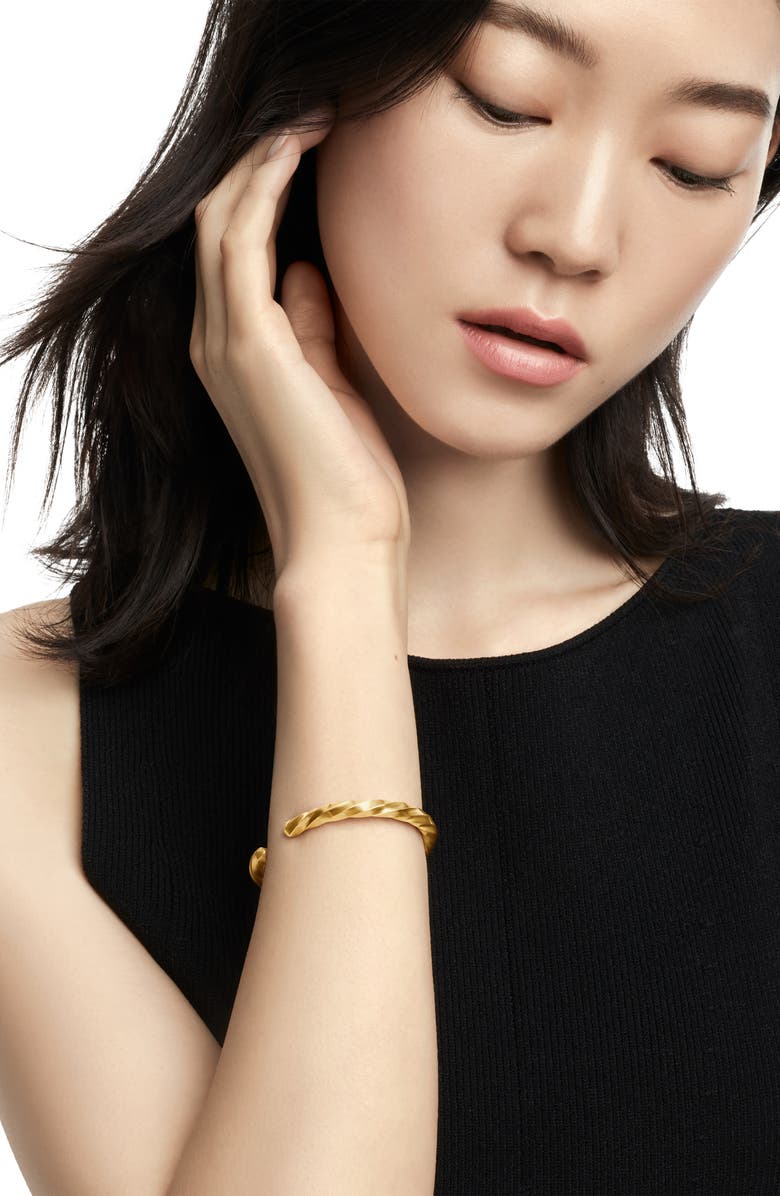 David Yurman Cable Edge<sup>®</sup> Cuff Bracelet in 18K Yellow Gold, 5.5mm, Alternate, color, 18K Gold Recycled