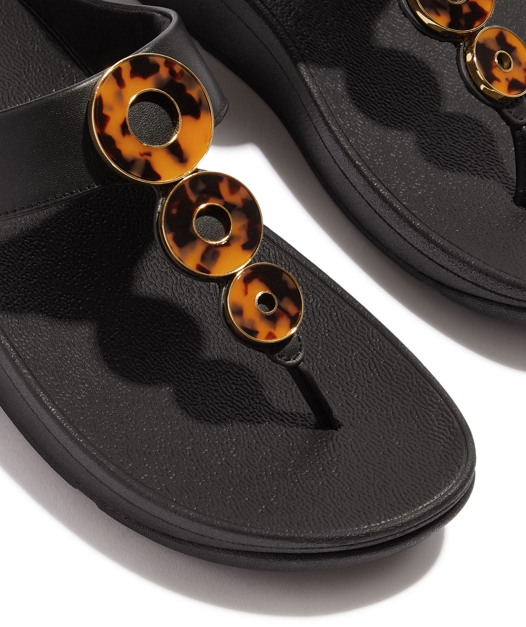 FitFlop Fino Resin Hoop Lea Sandal, Alternate, color, All Black