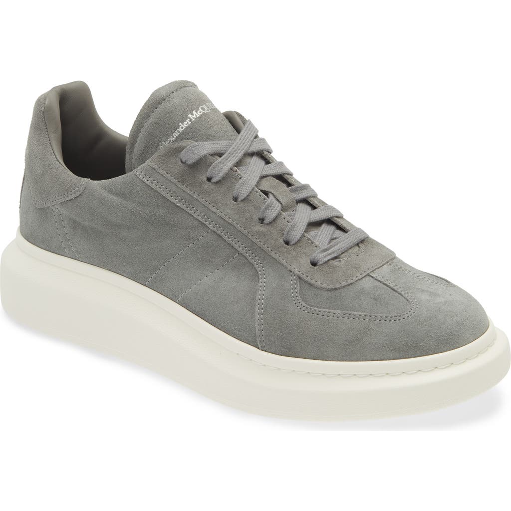 Alexander Mcqueen Mcqueen Oversize Retro Sneaker In Gray