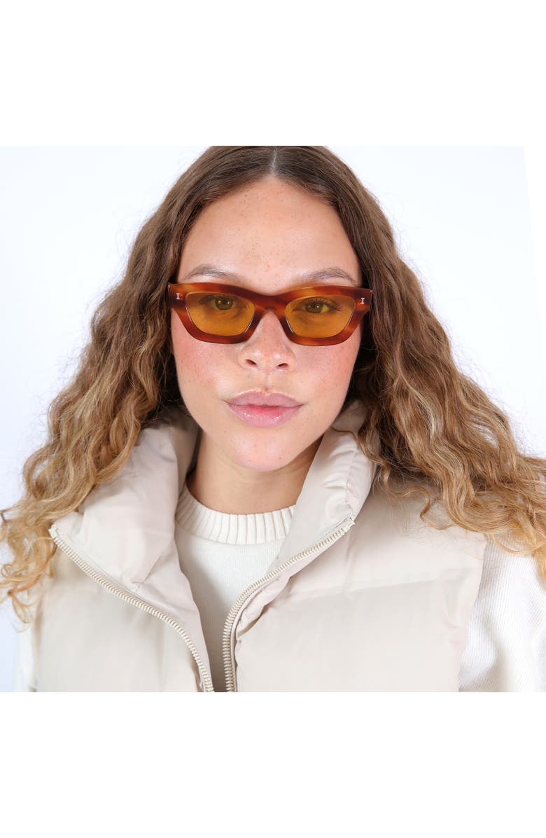 Illesteva Donna Sunglasses, Alternate, color, Mulberry / Grey