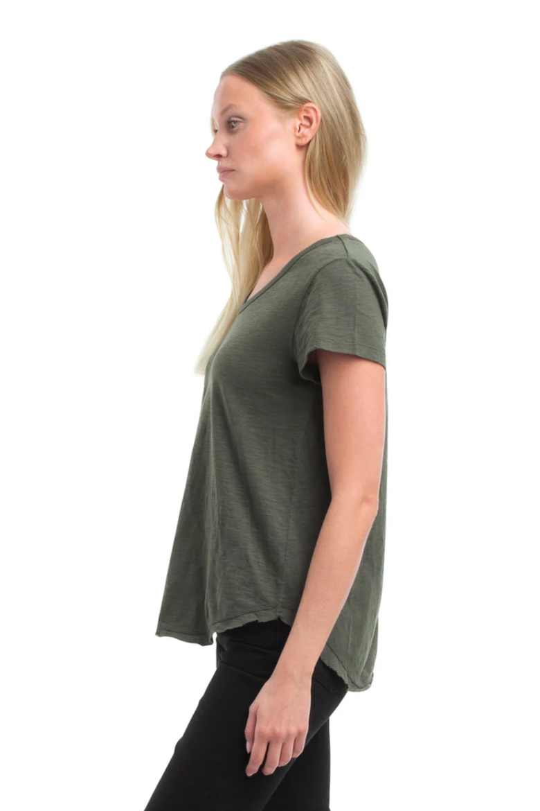 Short Sleeve Shrunken V-Neck Shirttail Top, Alternate, color, Kambaba