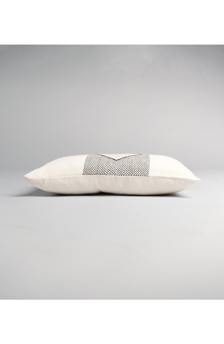 Voz Diamante Lumbar Pillow with Border in Black, Alternate, color, Black/Ivory