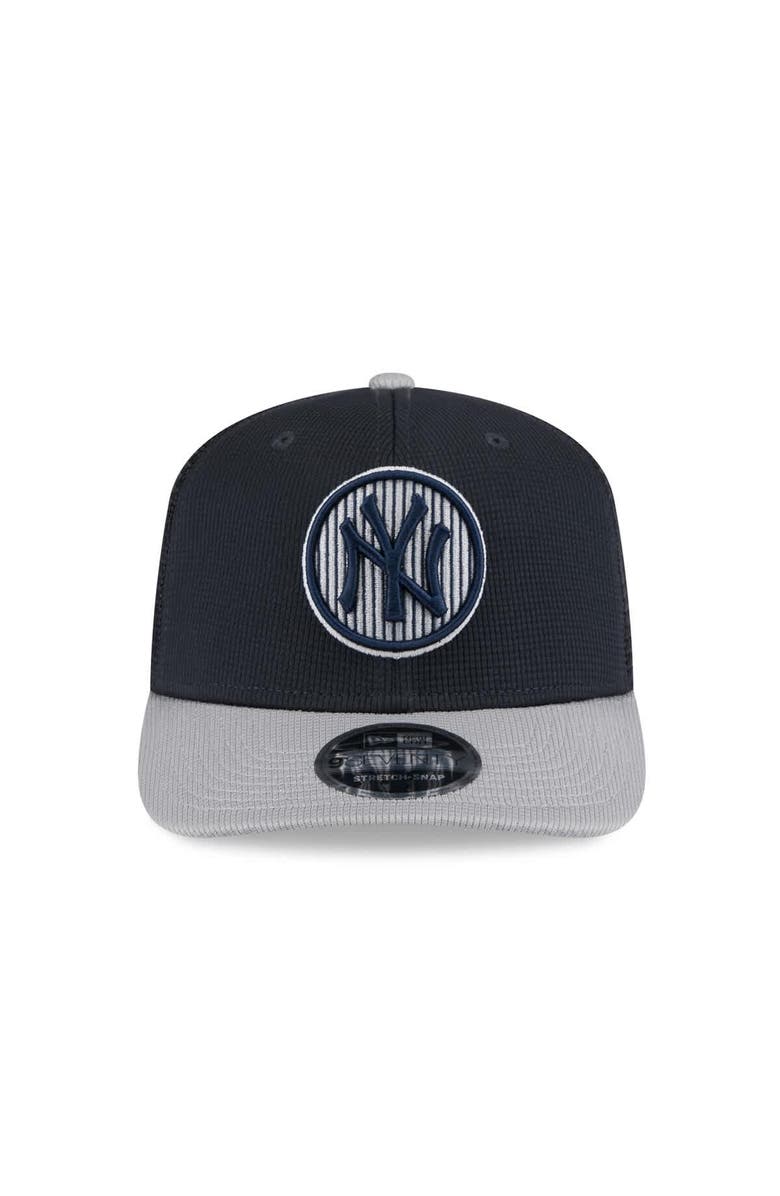 New Era Men's New Era  Navy/Gray New York Yankees 2025 Batting Practice 9SEVENTY Stretch-Snap Trucker Hat, Alternate, color, 
