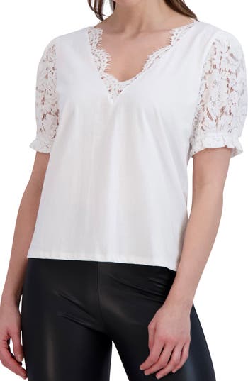 Ookie & Lala Lace Trim V-neck Puff Sleeve Top In White