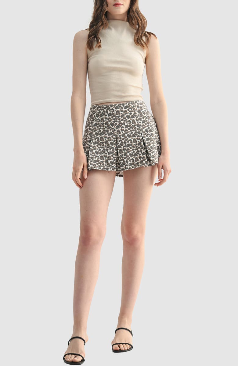 Wide Pleat Mini Skort