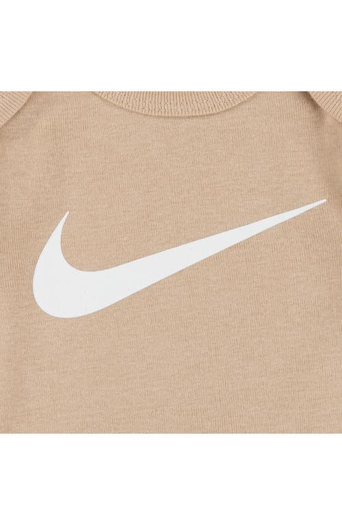 Nike 5-piece Gift Set In Neutral