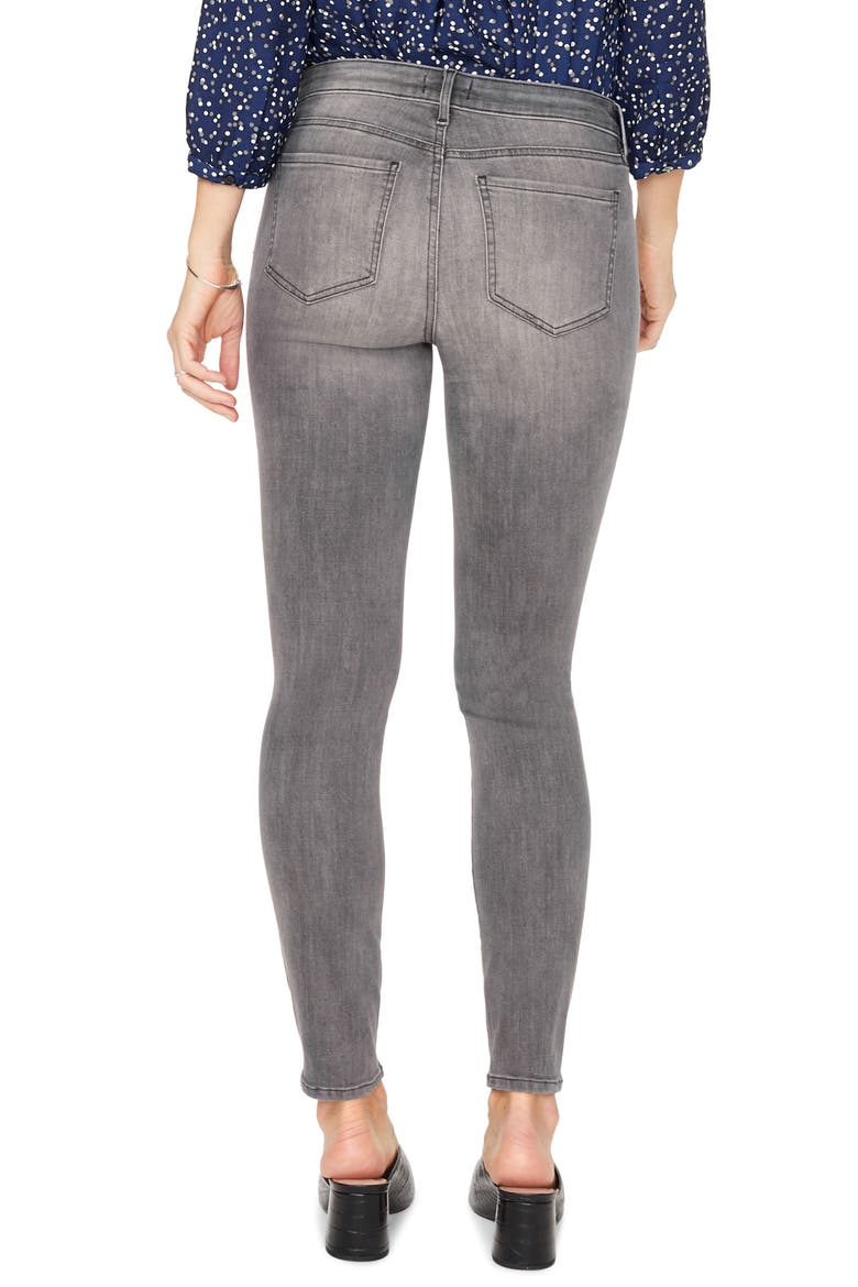 AMi Stretch Skinny Jeans, Alternate, color, TULLIE