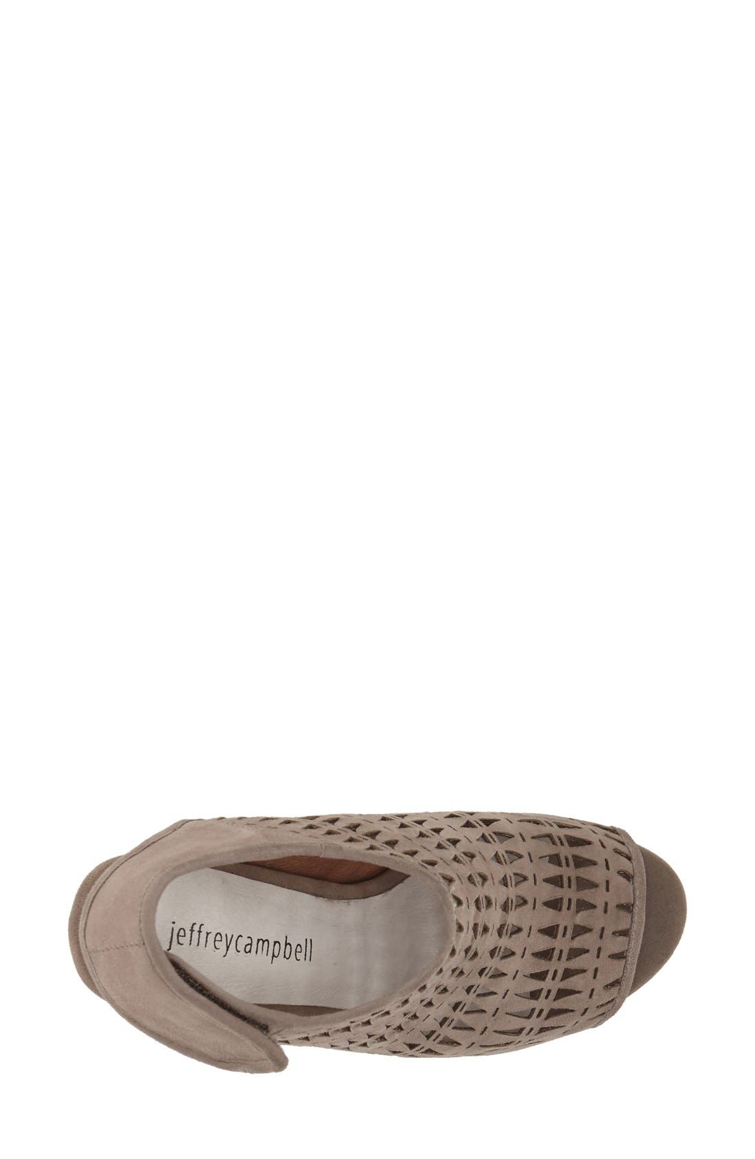 'Quebec' Cutout Sandal, Alternate, color, GREY SUEDE