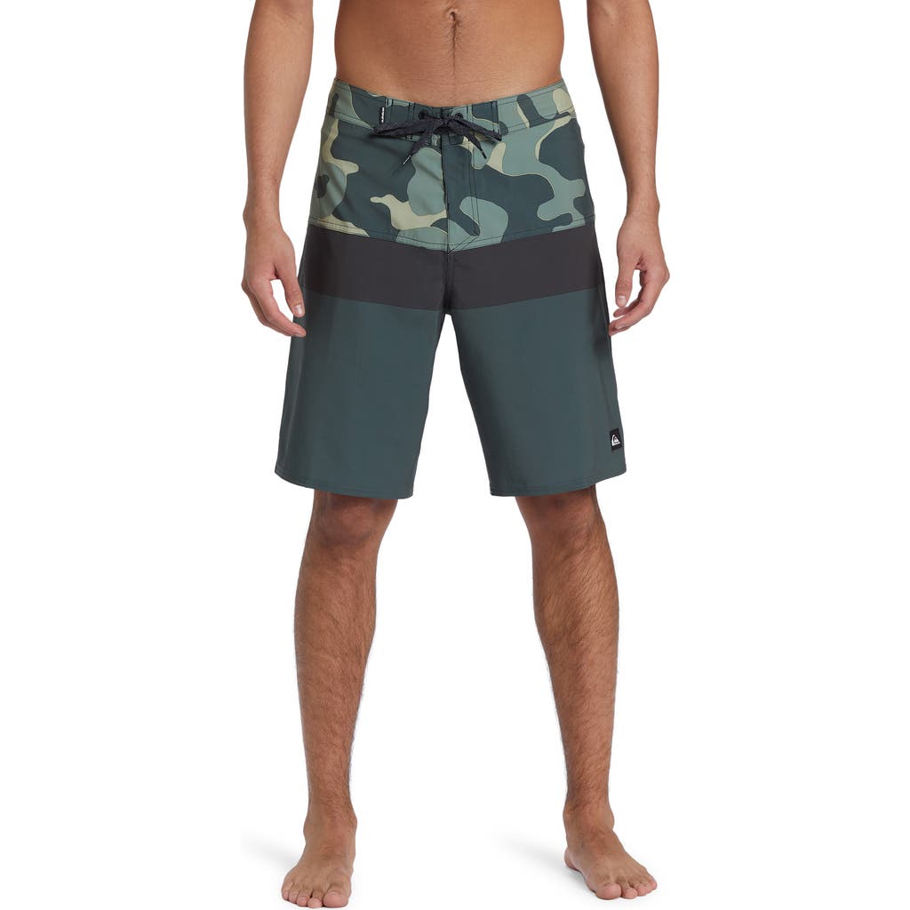 Quiksilver Surfsilk Panel 20 Board Shorts In Urban Chic Print 4