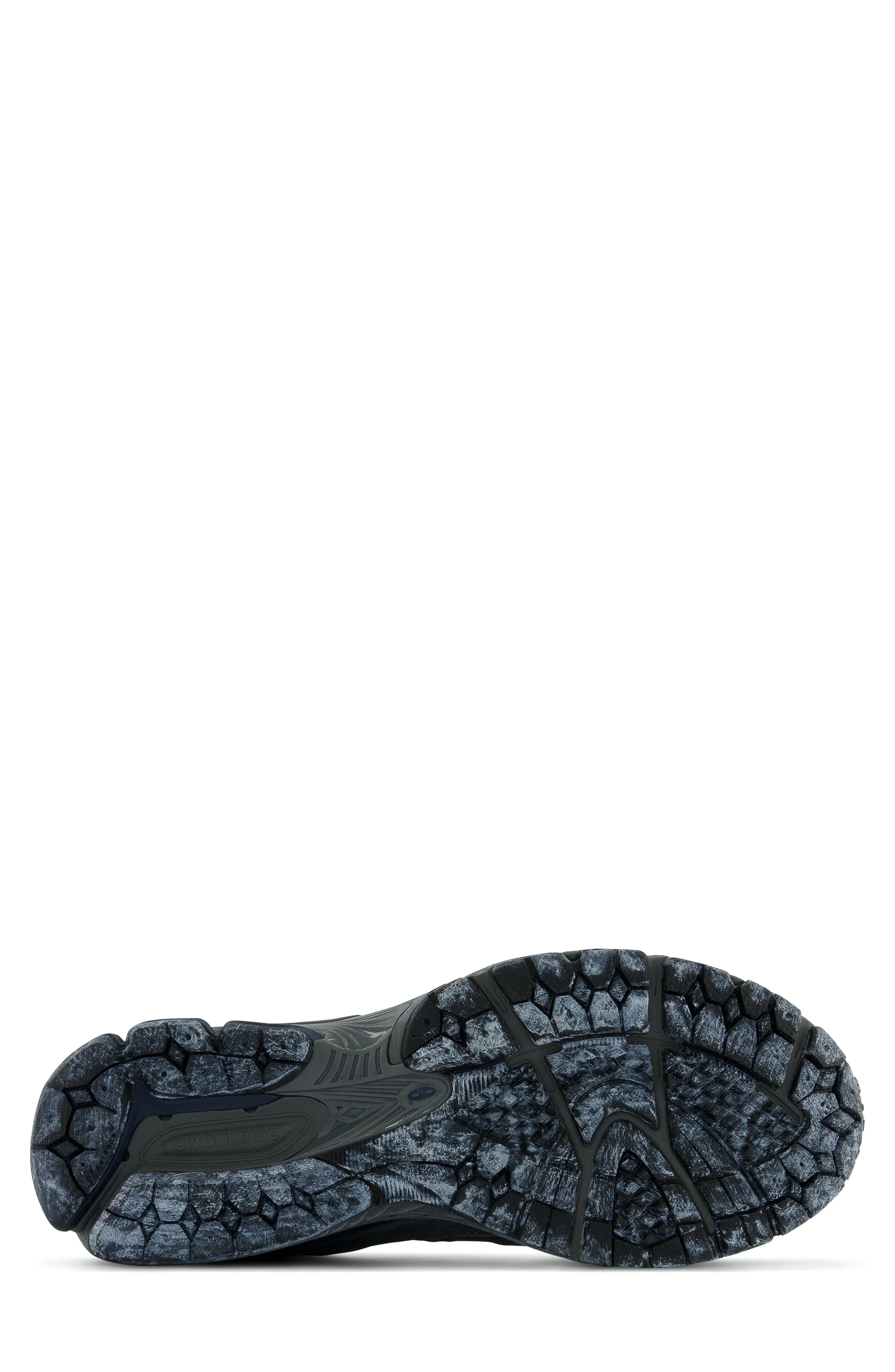 200RX Waterproof Sneaker, Alternate, color, MAGNET