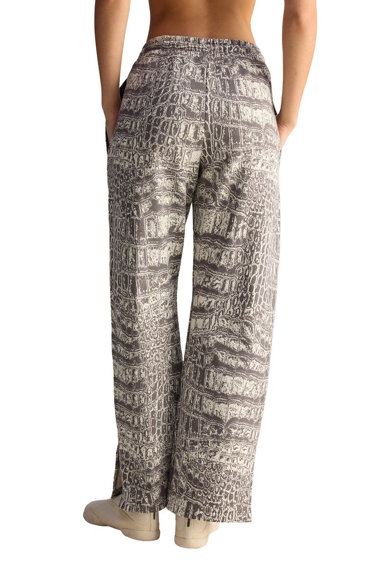 Loose Printed Sweatpants, Alternate, color, ALMOND MILK-SMC/ CHARCOAL