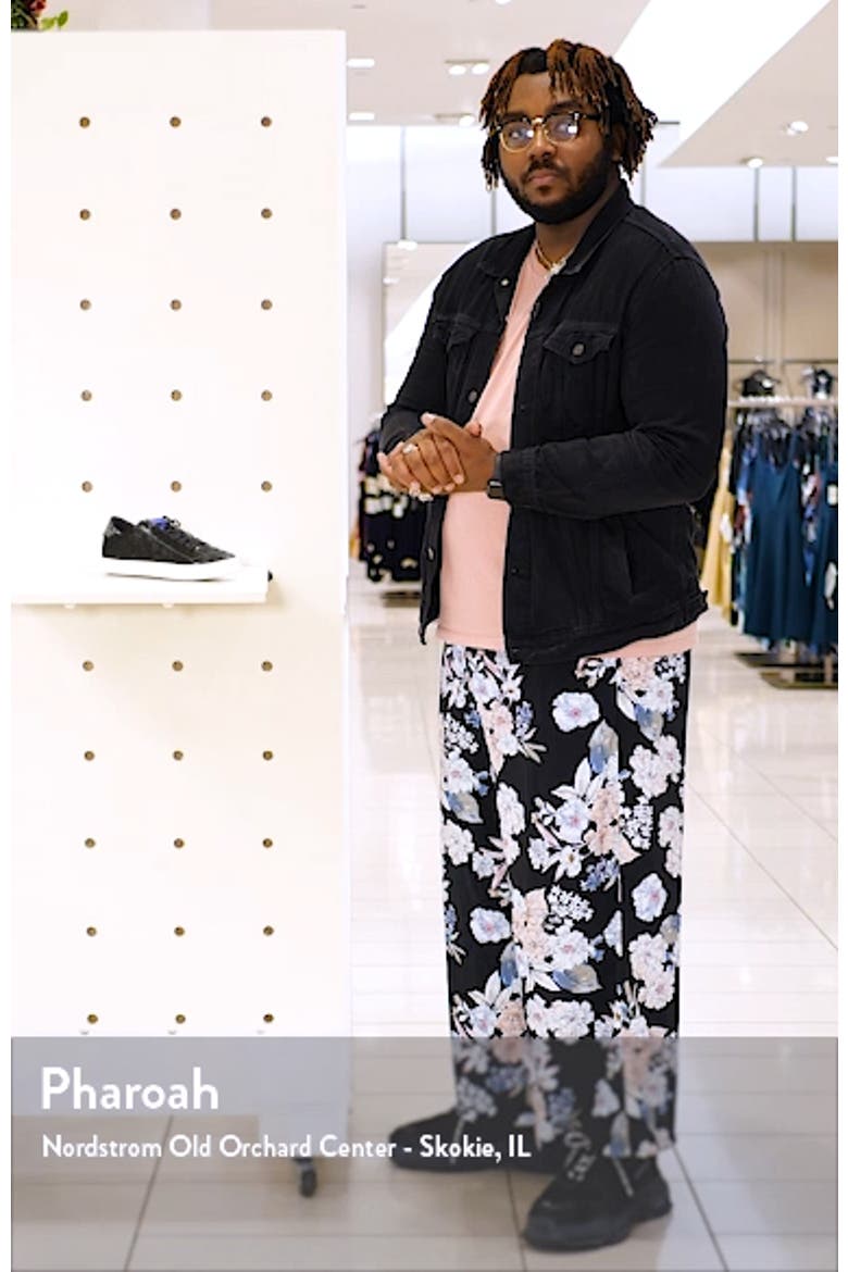 John Low Top Sneaker video