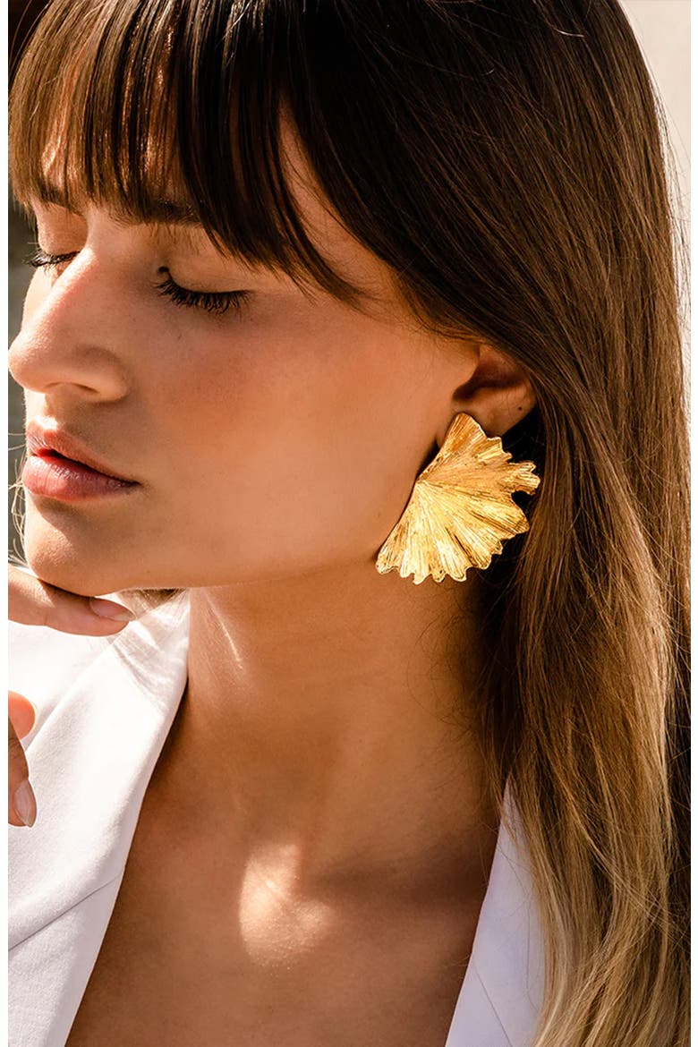 Ginkgo Leaf Earrings, Alternate, color, 14K GOLD