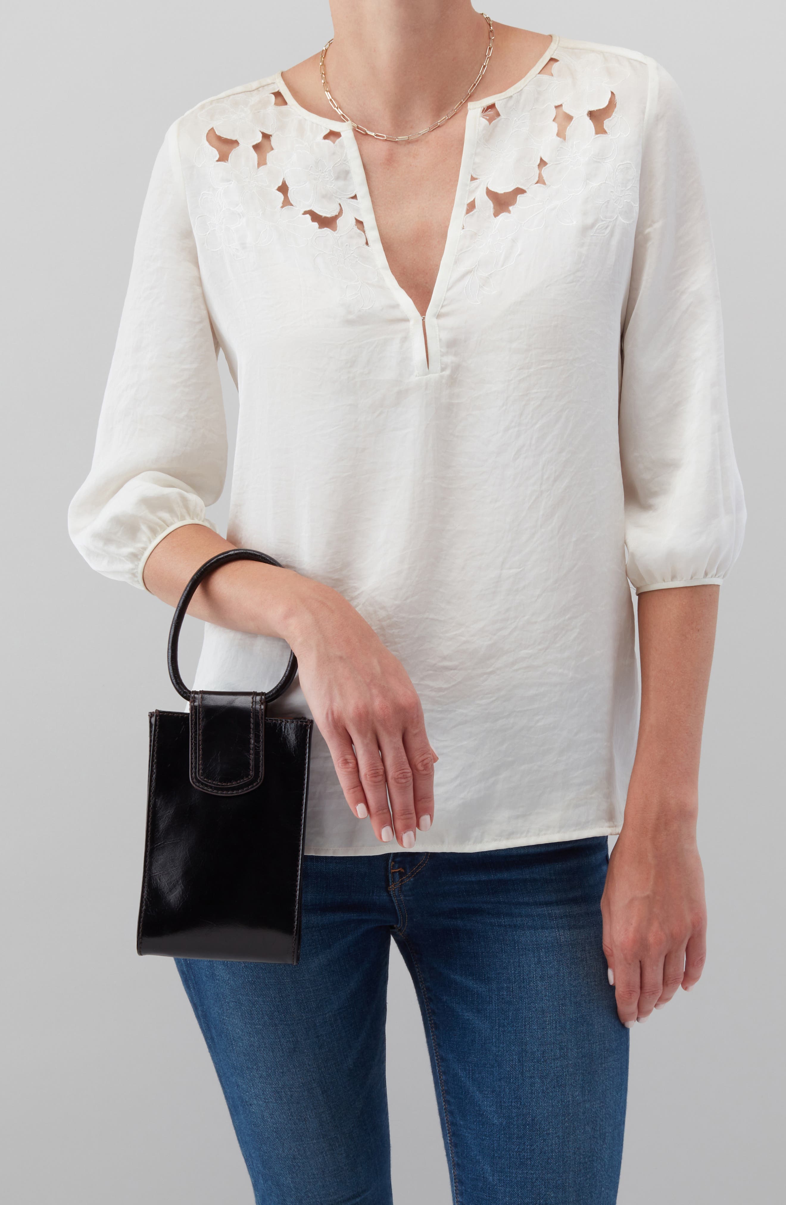 HOBO Sheila Leather Crossbody Bag, Alternate, color, 