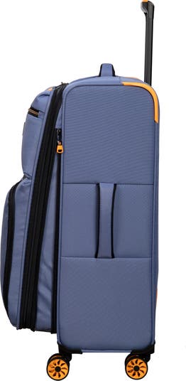 Mega Lite 18-Inch Softside Spinner Luggage