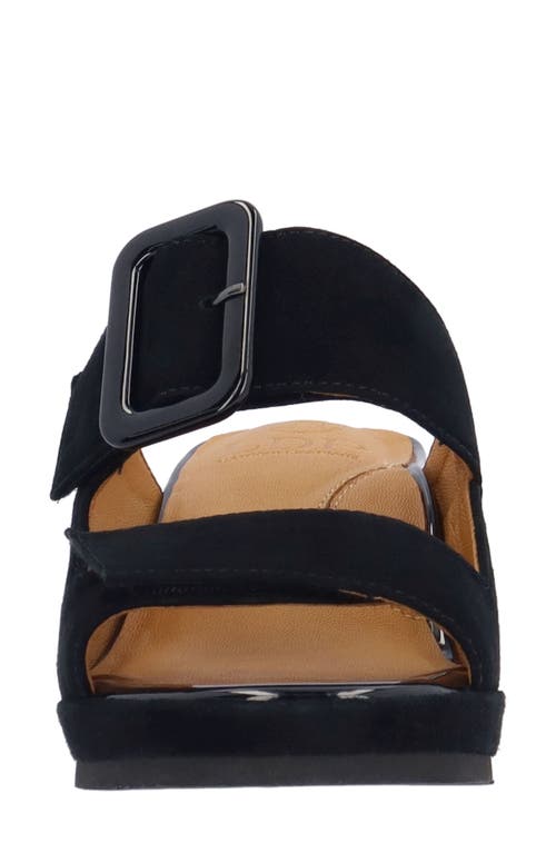 L'amour Des Pieds Minetta Sandal In Black