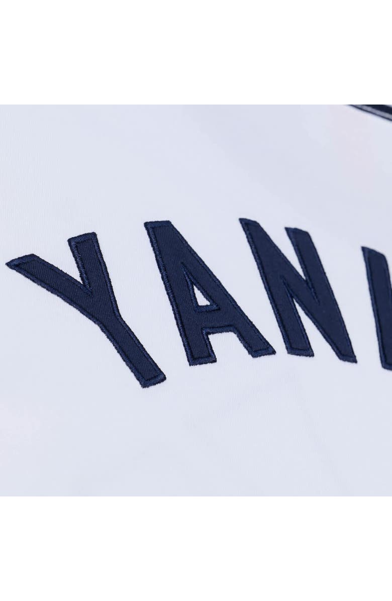 Mitchell & Ness Men's Mitchell & Ness  White New York Yankees Cooperstown Collection Arctic T-Shirt, Alternate, color, White