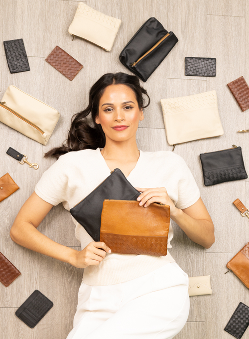 Deux Mains Large Pouch, Key Chain & Slim Id Bundle In Brown