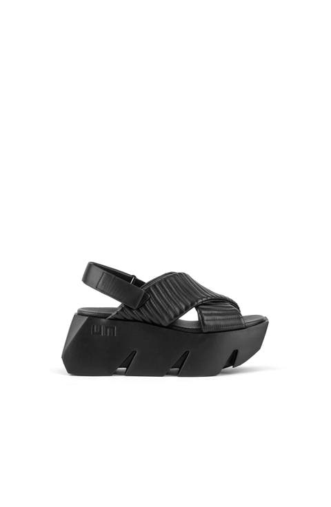 Bull Puffier Sandals