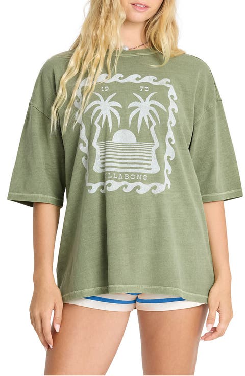 Wave Stamp Graphic T-Shirt