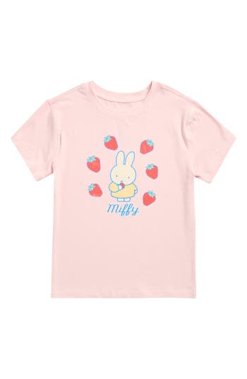 Goodie Two Sleeves Very Berry Graphic T-shirt In Pink