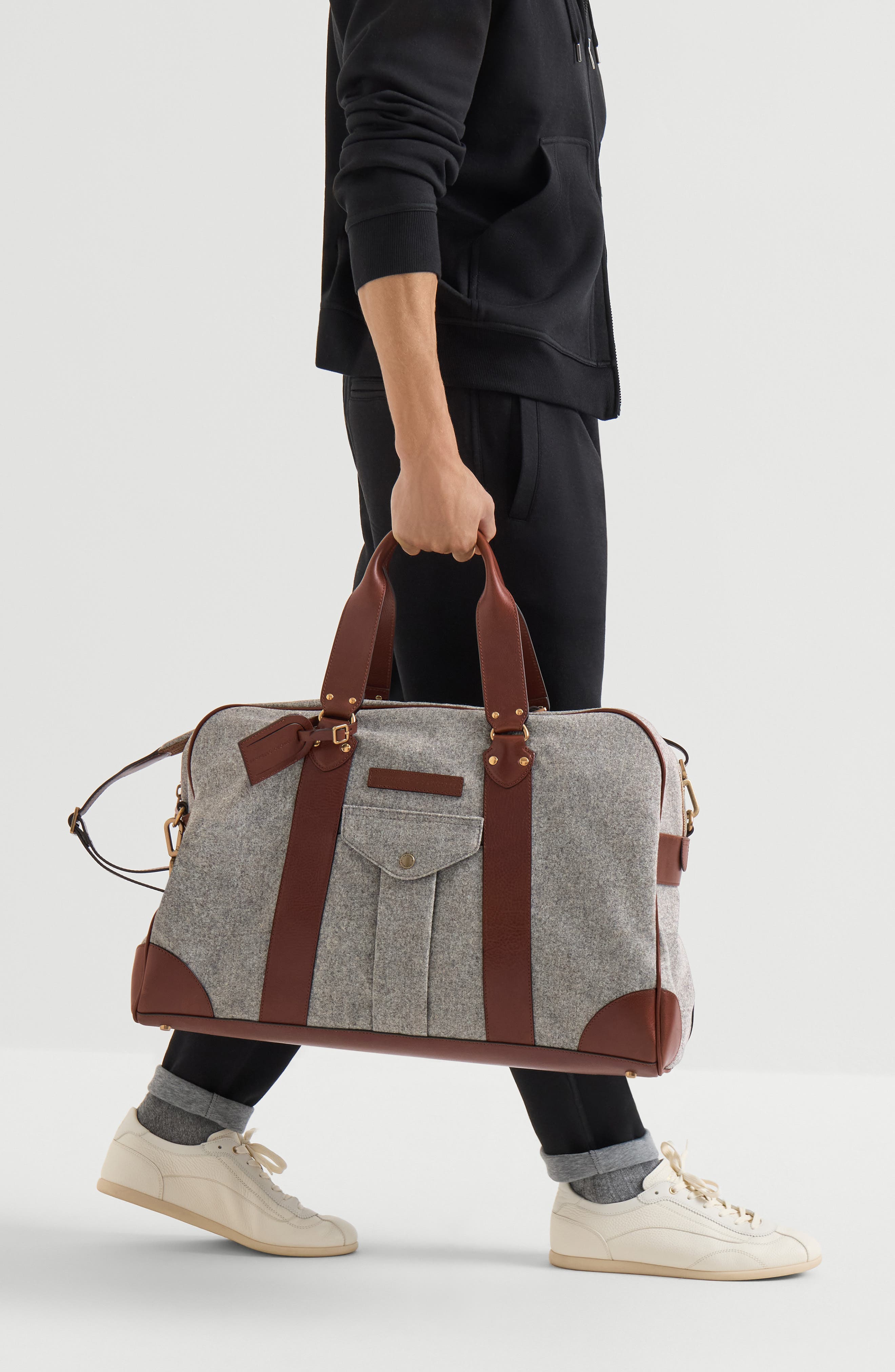 Brunello Cucinelli Virgin wool, alpaca and cashmere flannel   street bag with grained calfskin inserts, Alternate, color, Medium Grey