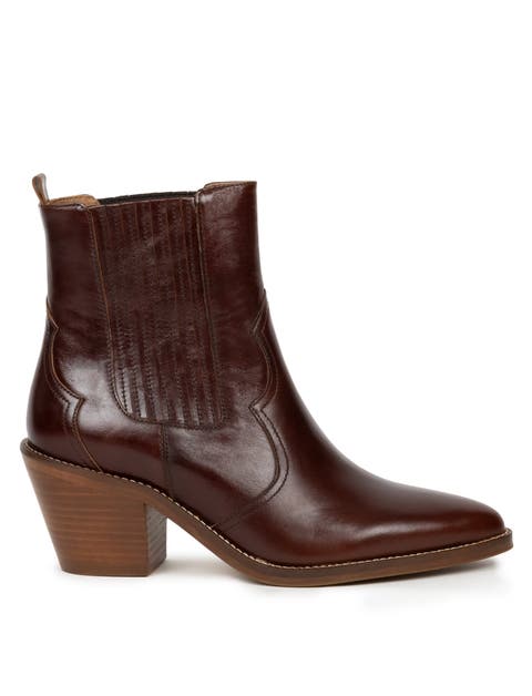 Dakota Flat Boots
