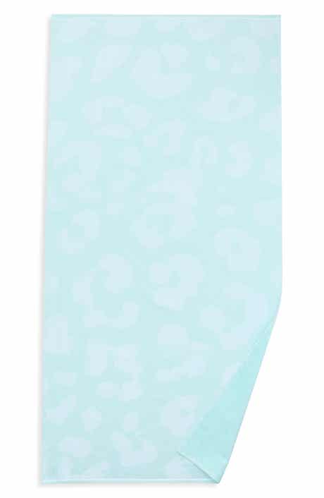 NORDSTROM RACK Leopard Spot Beach Towel