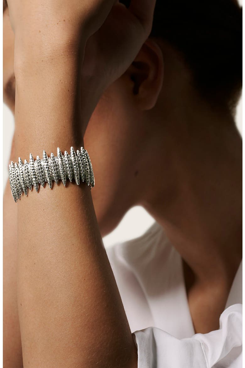 Classic Chain Hammered Spear Large Flex Cuff, Alternate, color, SILVER