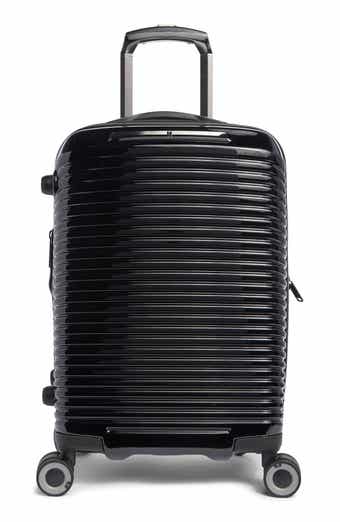 IT LUGGAGE Traversed 21-Inch Spinner Carry-On Luggage
