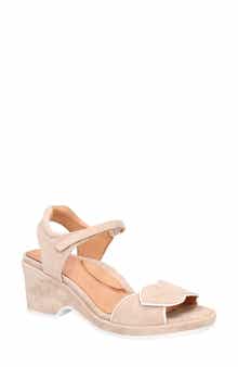 L'Amour des Pieds Marora Wedge Sandal