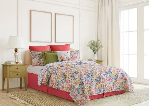 Florian Watercolor Bedding Quilt Collection