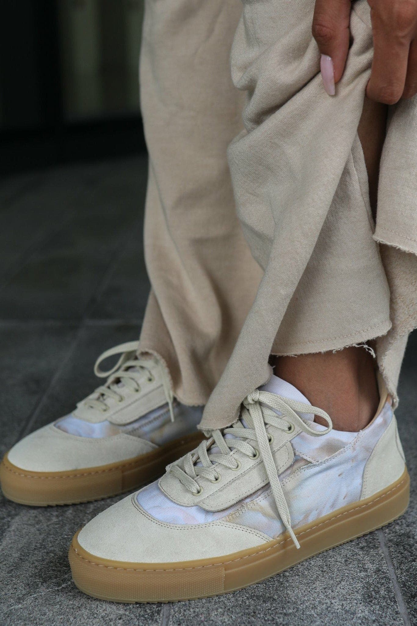 Fini Bold V2 Riverside Dye Sneaker  - Unisex, Alternate, color, Tie Dye