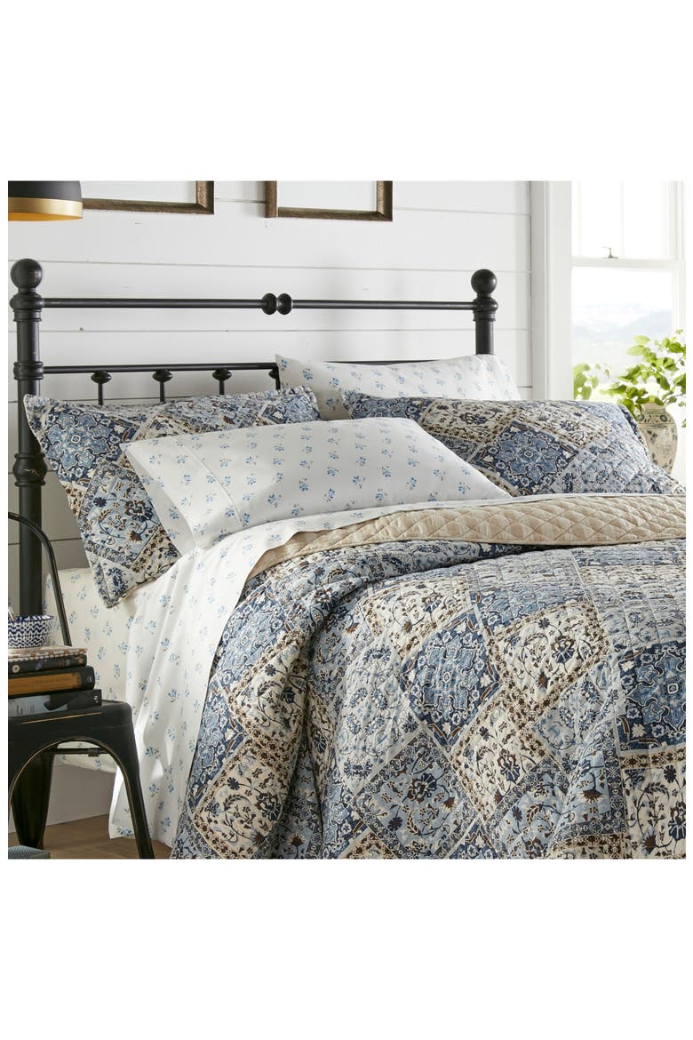 Arell Reversible Quilt & Sham Set, Alternate, color, BLUE