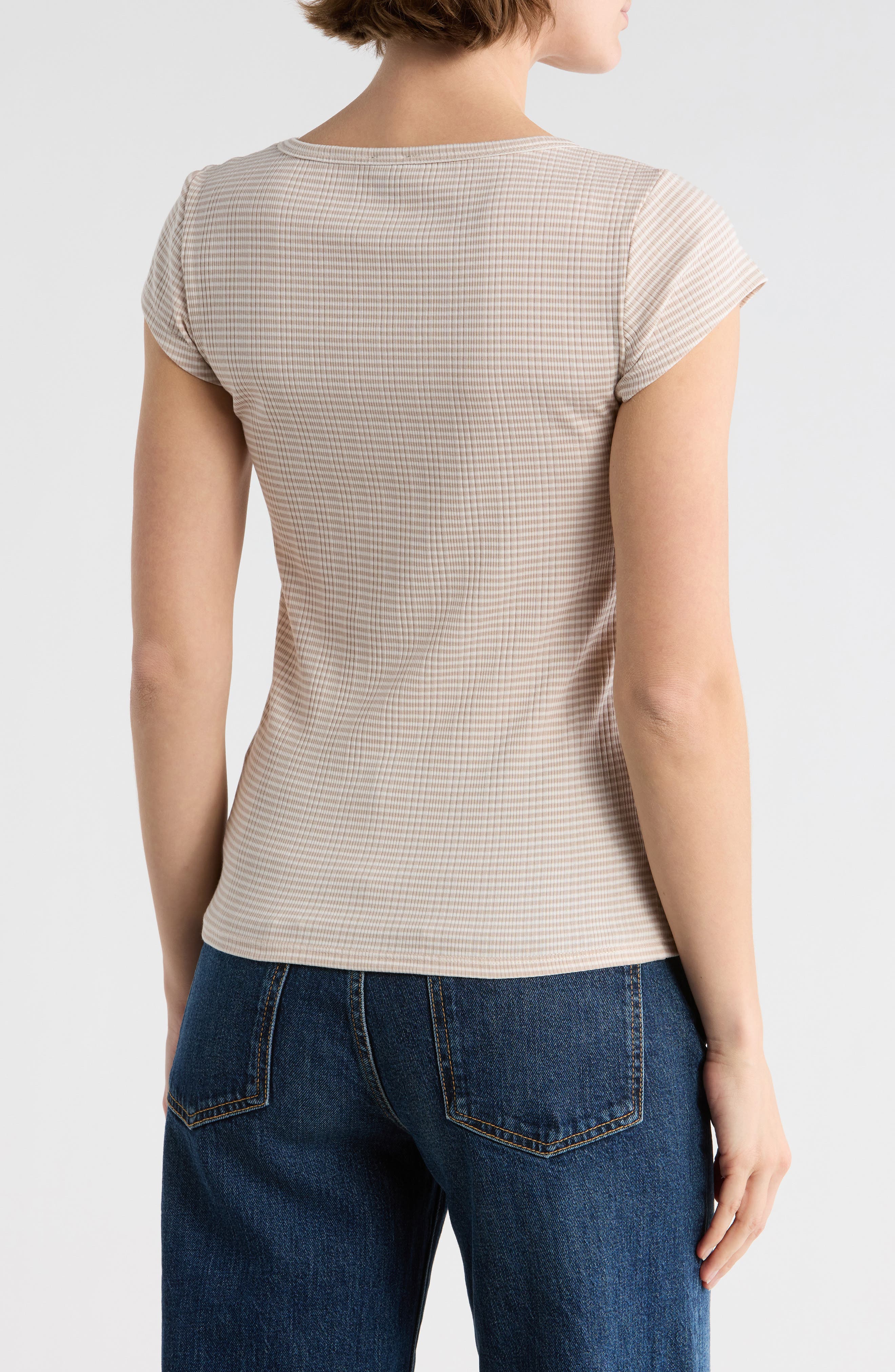 Fitted Scoop Neck T-Shirt - image 4