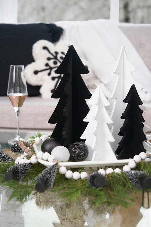 C & F Home C&f Home Tufted Throws In White