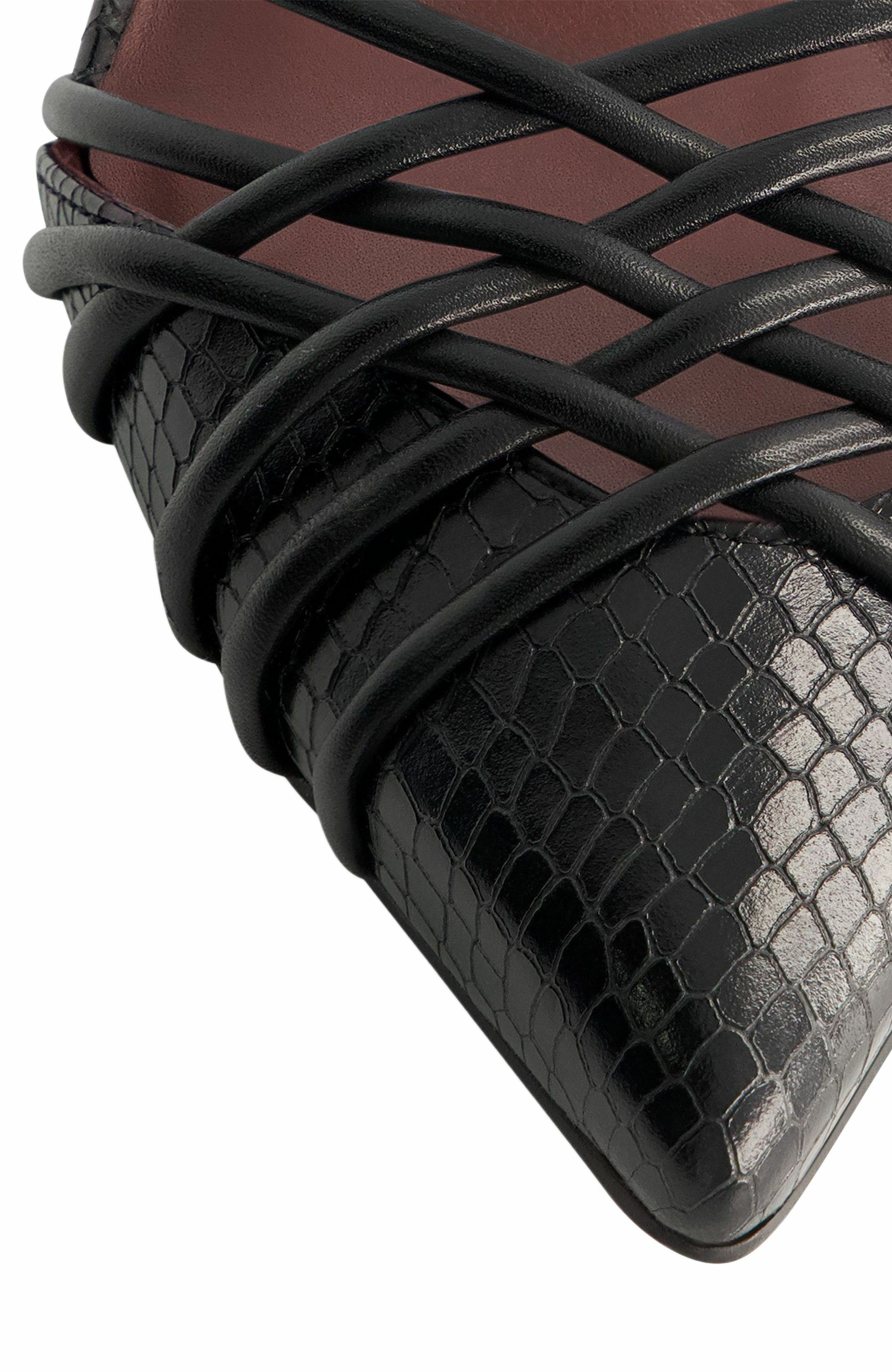 Bernardo Footwear Minu Kitten Heel Pump, Alternate, color, Black