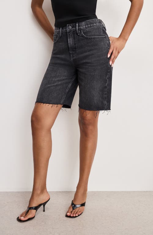 GOOD AMERICAN GOOD AMERICAN GOOD STANDARD RAW HEM BERMUDA SHORTS 