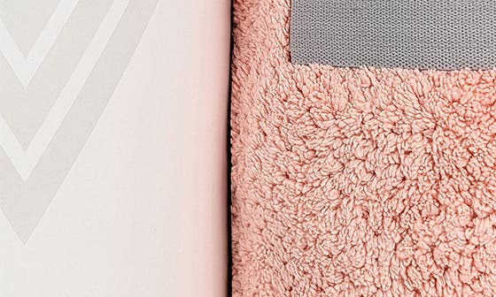 selected CLOUD PINK