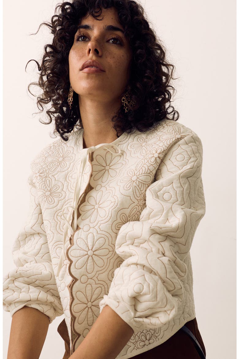 Scallop Trim Quilted Jacket, Alternate, color, ECRU IVORY