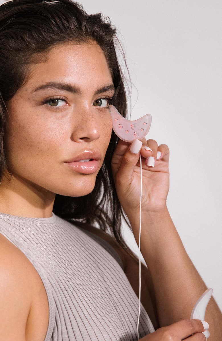 VANITY PLANET Lua Anti-Aging Red LED Eye Patches, Alternate, color,